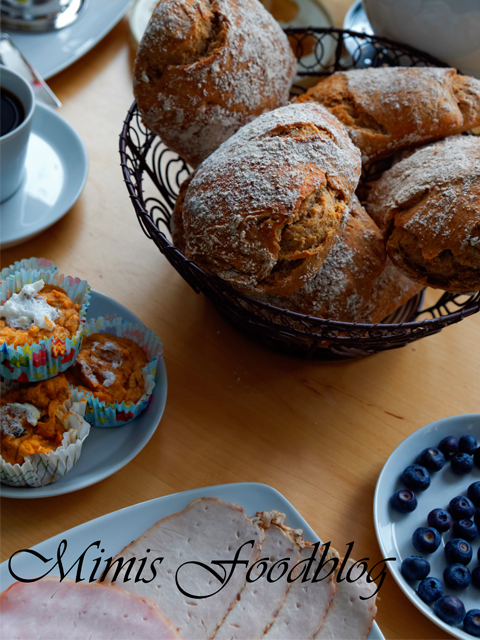 Vollkorn-Roggen-Dinkelbrötchen - Mimis Foodblog