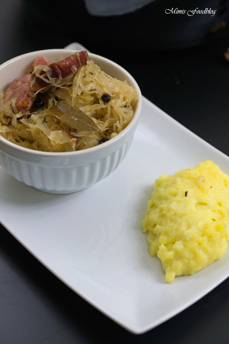 Sauerkraut mit Kassler und Kartoffelbrei - Mimis Foodblog
