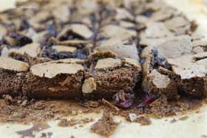 Earthbreak Brownies der Schoko Chili Kirsch Traum 3