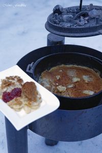 Jansons Versuchung aus dem Dutch Oven Outdoor Cooking eines deftigen Auflaufs inkl. YouTube Video 4