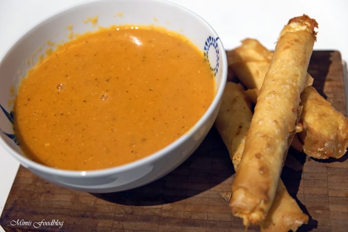 Linsensuppe mit Börek