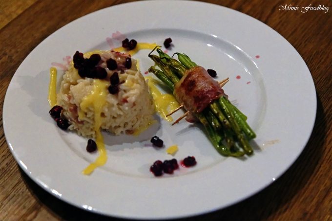 Weißweinrisotto mit Granatapfel und Prinzessböhnchen