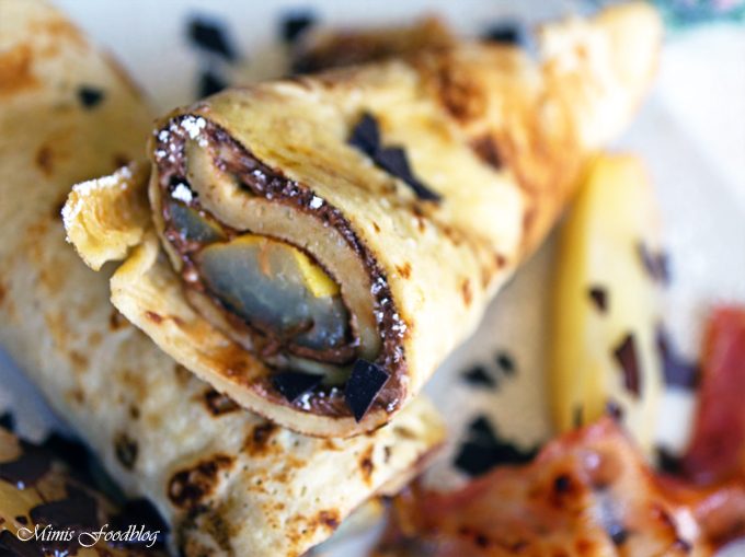 Schoko-Chai-Birnen Pfannkuchen mit Speck