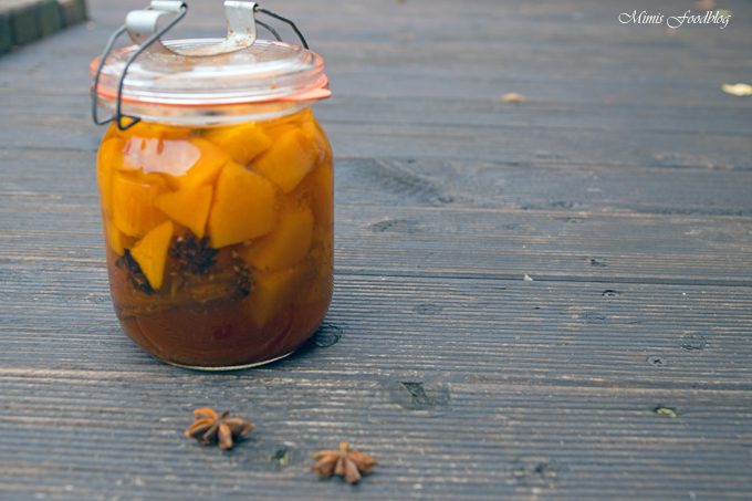 Würz-Kürbis im Glas