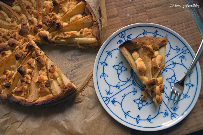 Birnen Kekscreme Kuchen