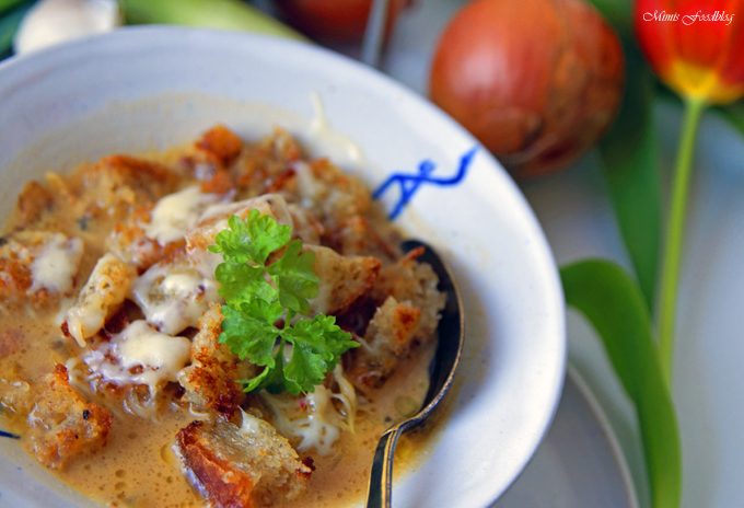 Der Klassiker – Zwiebelsuppe mit Weißwein
