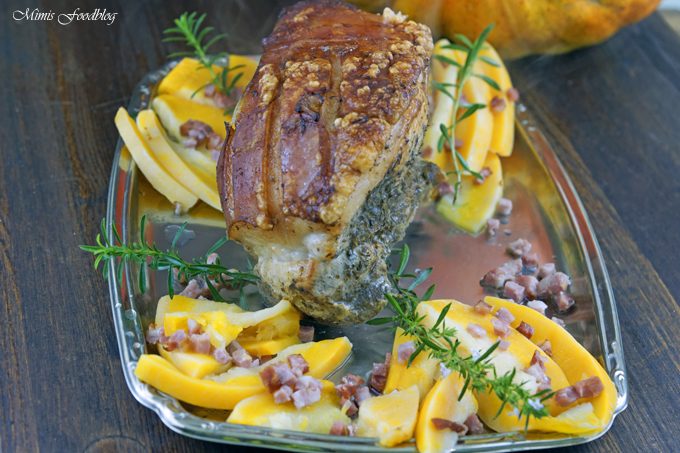 Krustenbraten mit Kürbis ~ das herbstliche Soulfood mit Bier-Pflaumen-Sauce