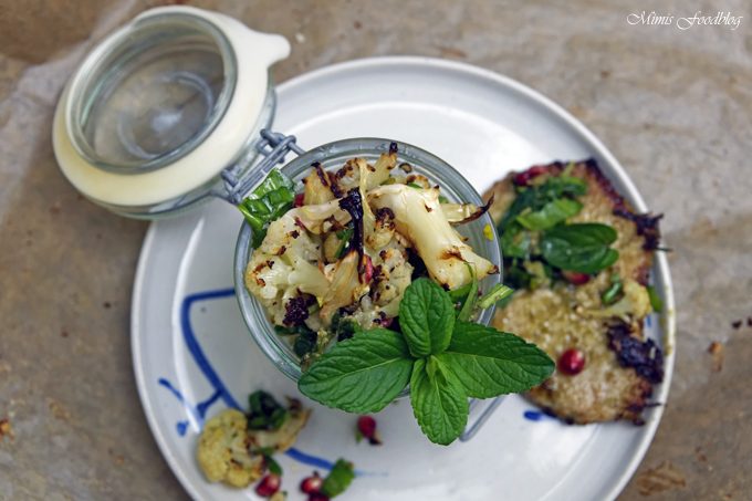 Gerösteter Blumenkohl ~ Salat mit Bärlauch, Pistazienkernen und Granatapfel