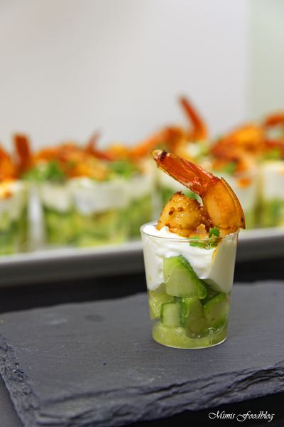 Amuse Gueule mit Avocado und Shrimps der perfekte Sart für ein geselliges Menü 2