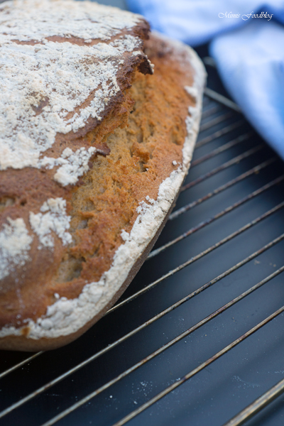 Sauerteigbrot aus Dinkel- und Roggenmehl ~ selbst gebackenes Brot zum ... Sauerteigbrot aus Dinkel- und Roggenmehl ~ selbst gebackenes Brot zum ...